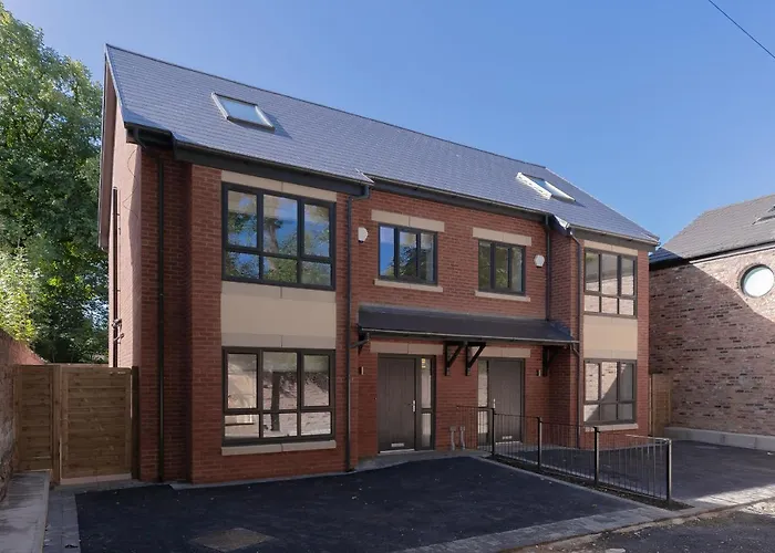 Moseley Gardens Fallowfield Manchester